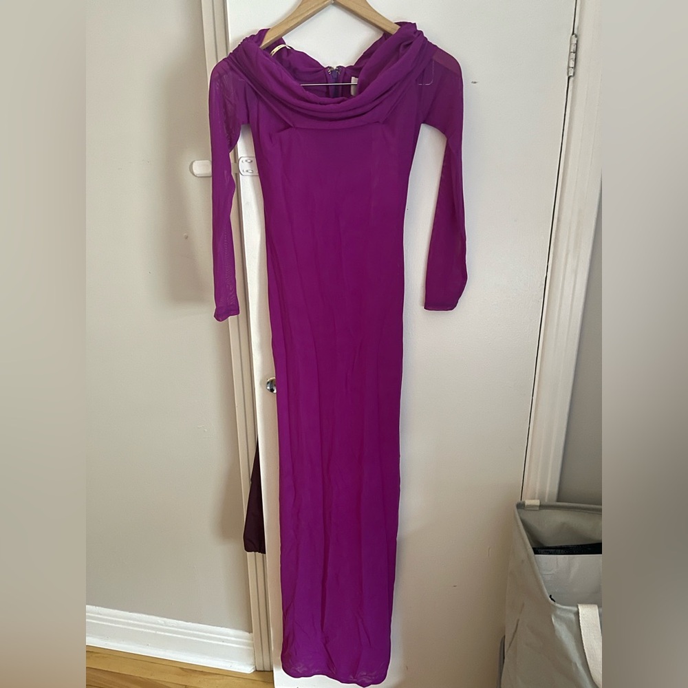 Bronx and Banco Monica Off The Shoulder Gown in Fuchsia - Picture 4 of 5